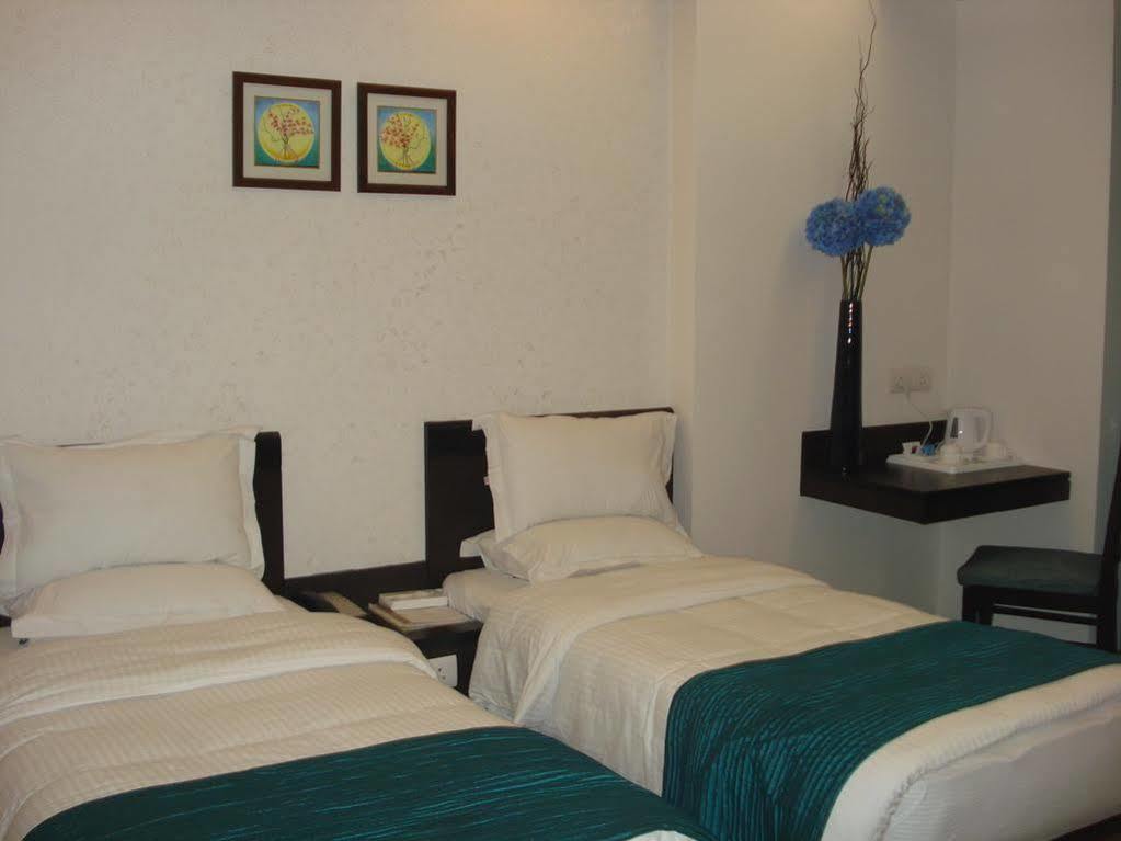 Fabhotel Rockland Új-Delhi Kültér fotó