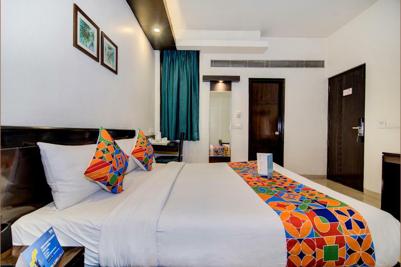 Fabhotel Rockland Új-Delhi Kültér fotó